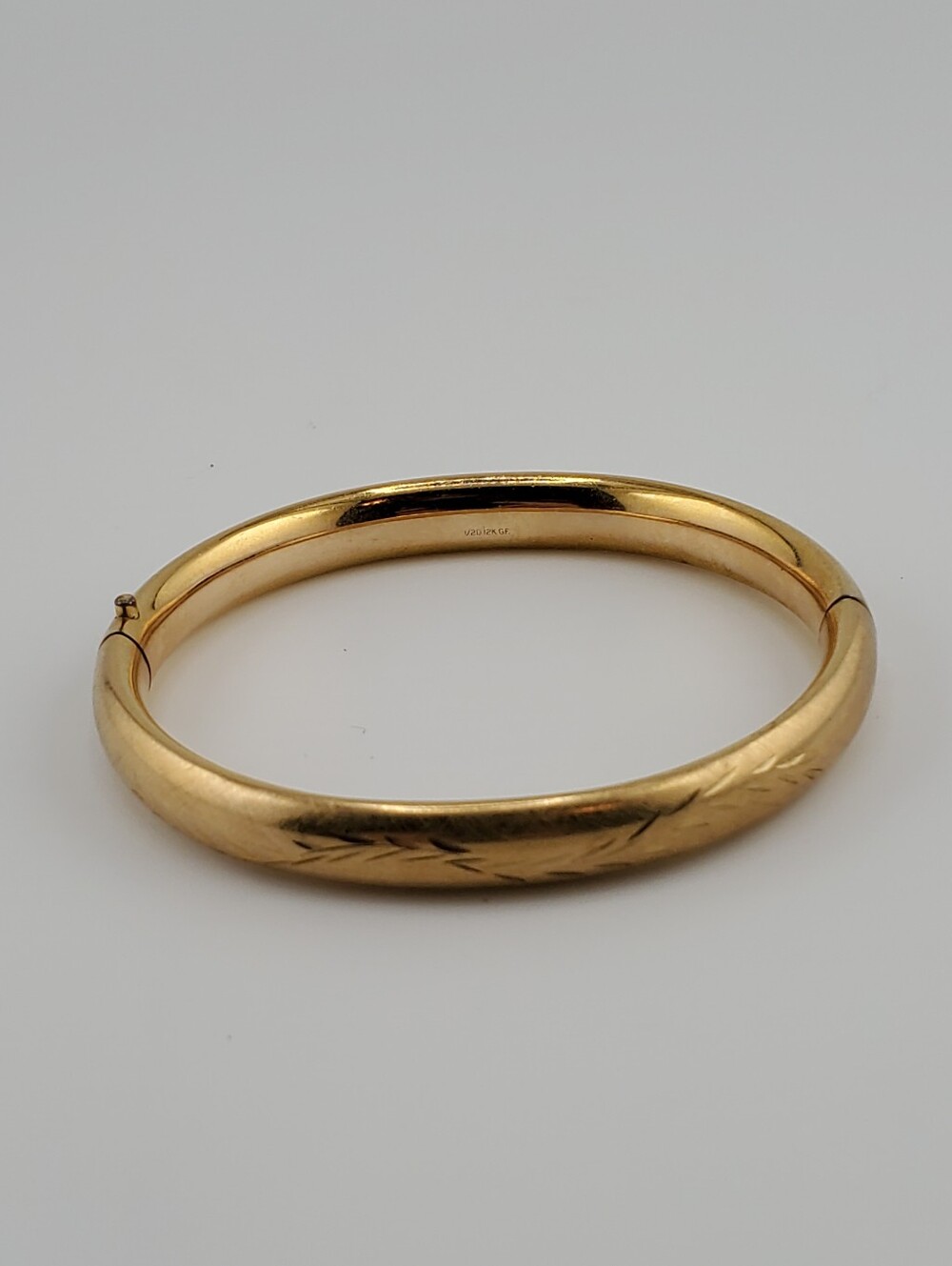 Carl Art 12k Gold Filled Bangle Bracelet